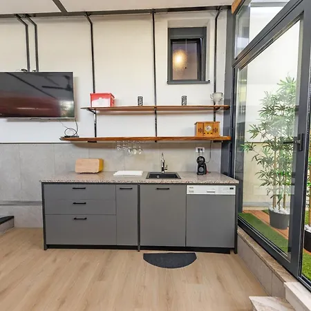 Апартаменты Orange Apartment&spa Okrug Gornji