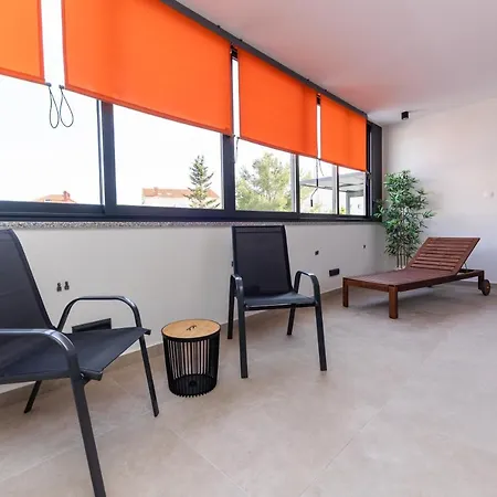 Orange Apartment&spa Okrug Gornji * Трогир